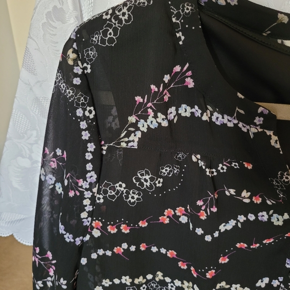 BUY 3, get 1 FREE (SEE DETAILS), Christopher and Banks Top  (313) - Picture 4 of 7